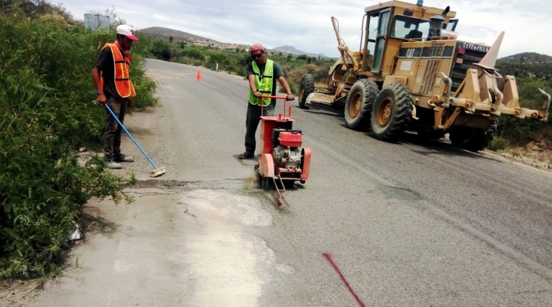 INVIERTE SCT ZACATECAS EN LA MEJORA DE CAMINOS RURALES